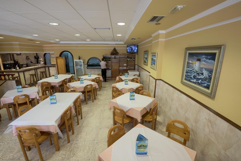 Hostal O Camouco Portonovo Exterior foto